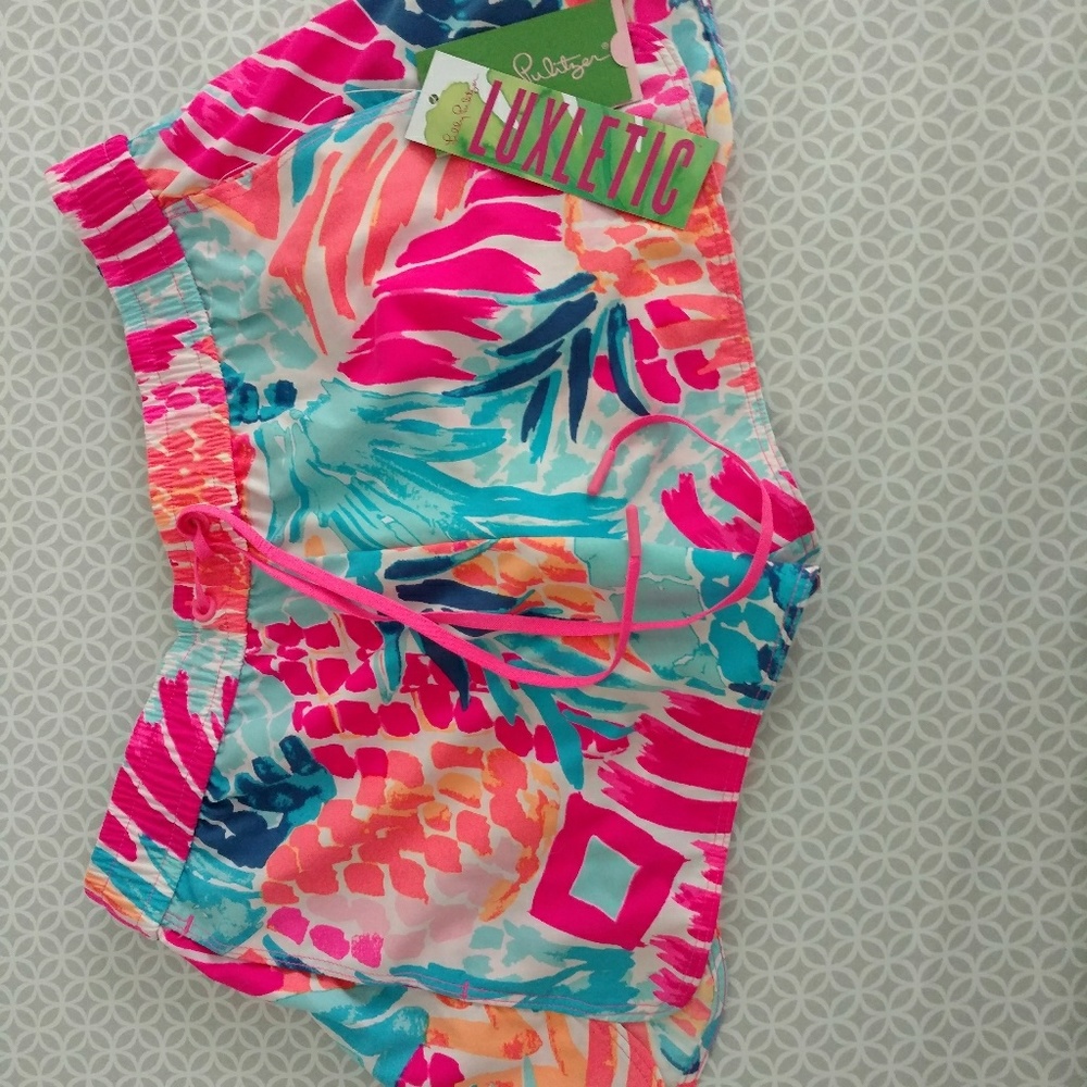 NWT Lilly Pulitzer run around shorts